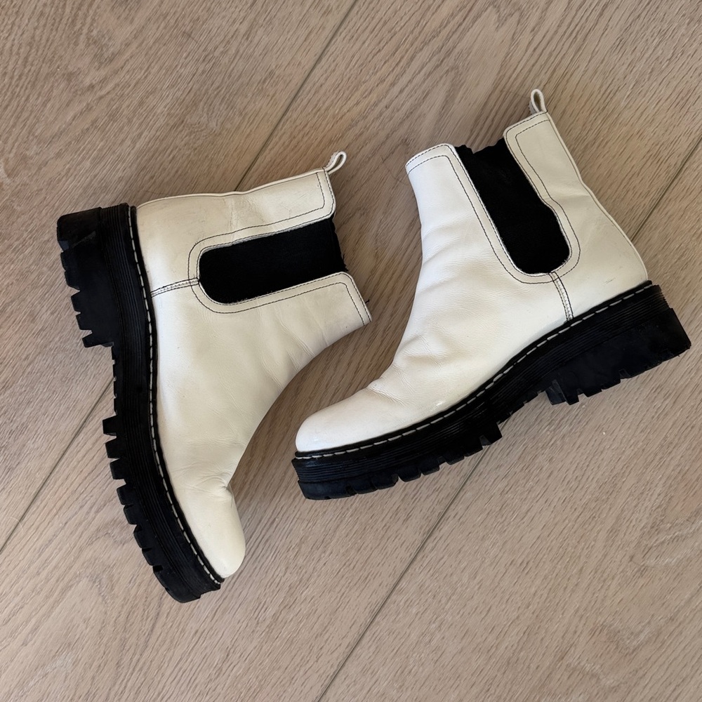 Marc Fisher Chelsea boot